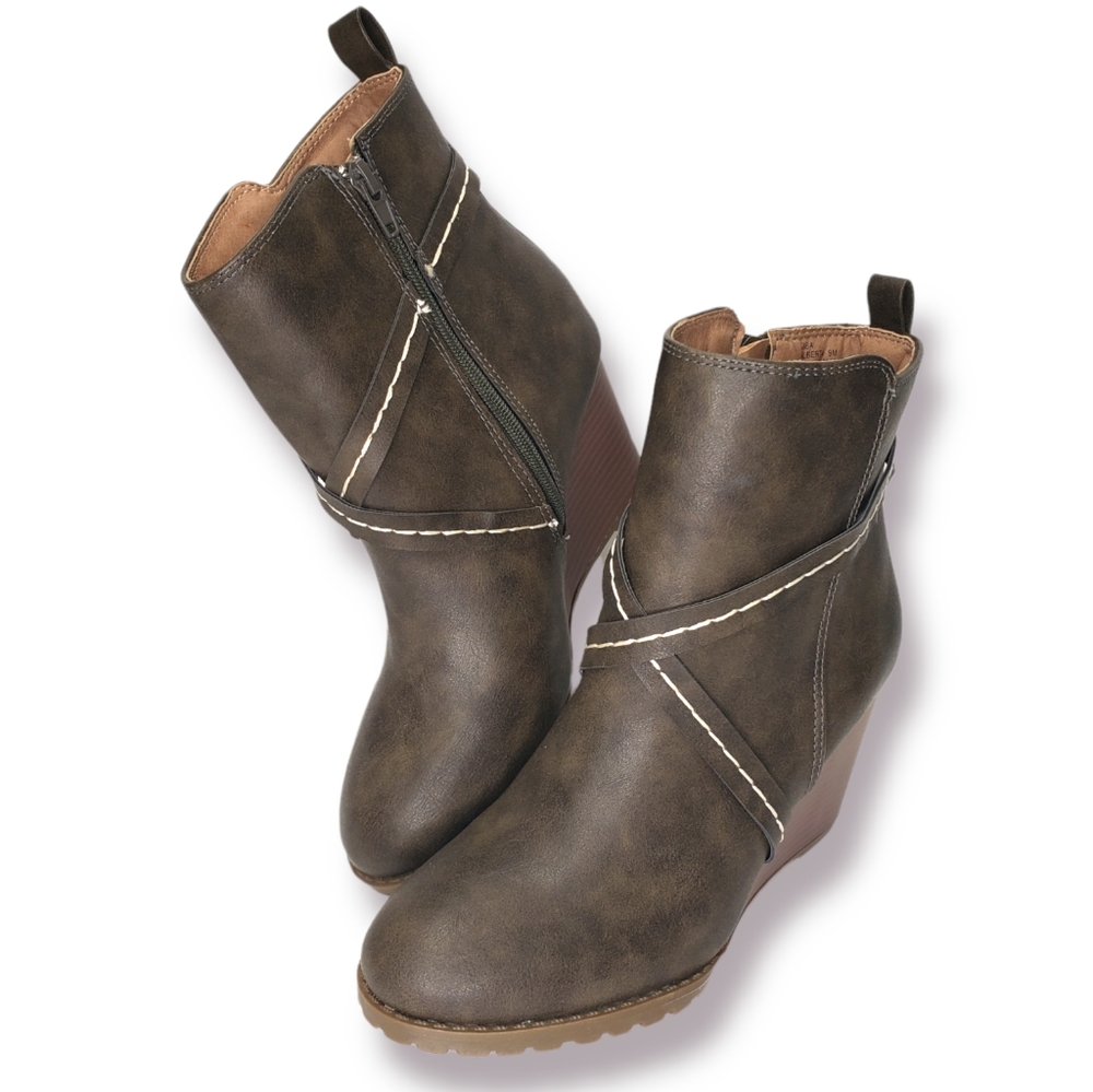 Diba Alberta Ankle Boots Wedge Heel Size 9